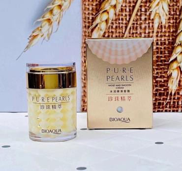 BIOAQUA Увлажняющий крем с натуральной жемчужной пудрой Pure Pearls, 120гр