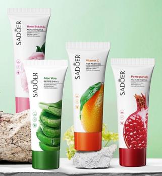 Sadoer Пенка для умывания Pomegranate MOISTURIZING 100гр