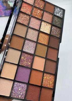 Палетка теней 32 цвета EYE SHADOW