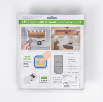 Светильник с пультом и регулировкой яркости (3 шт) LED light with Remote Control set 3